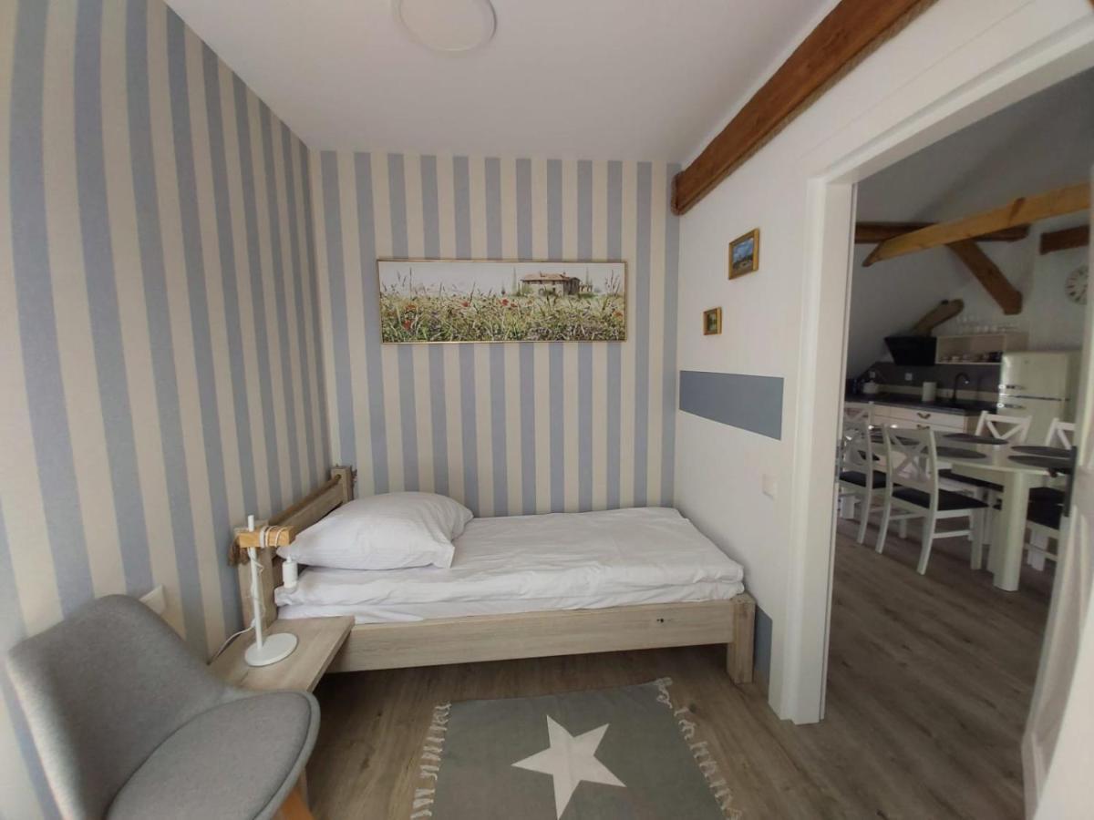 Sloneczny Port Bed and Breakfast Mikołajki Buitenkant foto