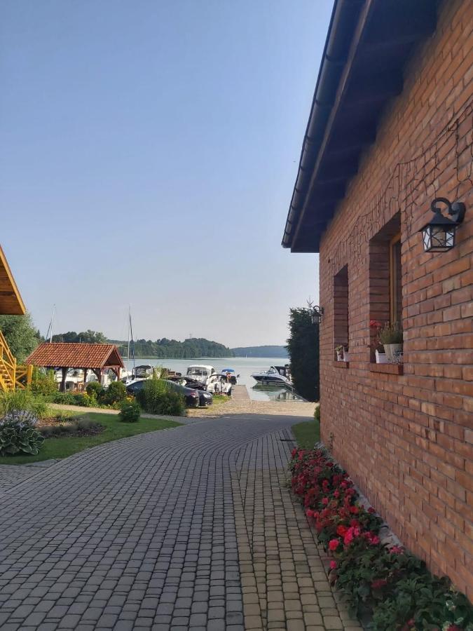 Sloneczny Port Bed and Breakfast Mikołajki Buitenkant foto