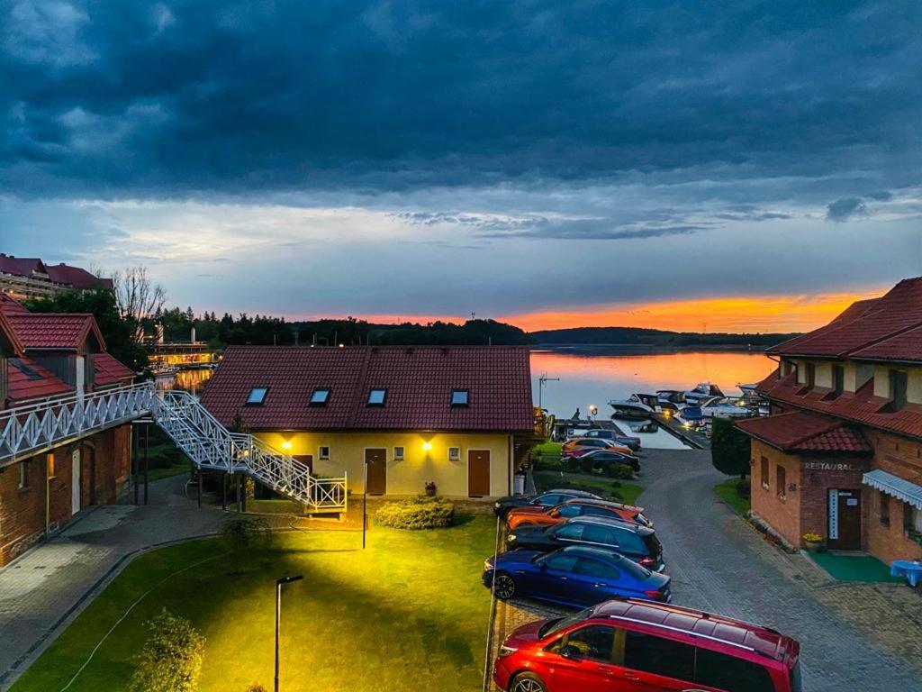 Sloneczny Port Bed and Breakfast Mikołajki Buitenkant foto