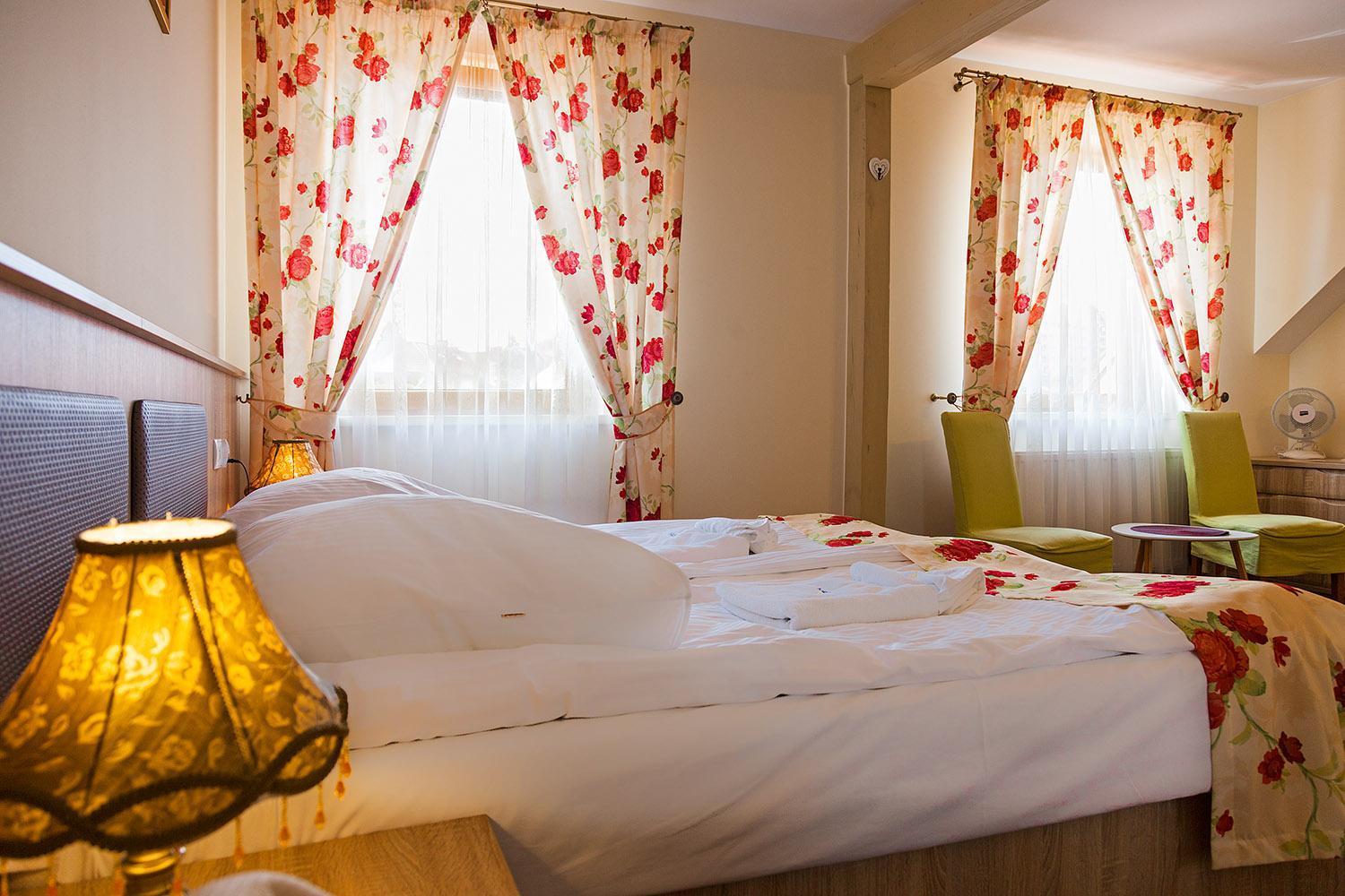 Sloneczny Port Bed and Breakfast Mikołajki Buitenkant foto